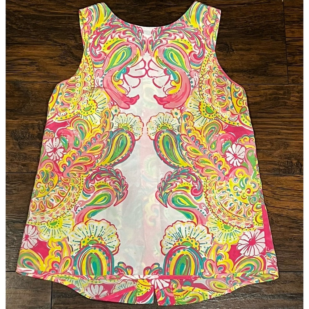 Lilly Pulitzer 100% Silk Floral Tank top,‎ Women's Size S/M (see measurements)